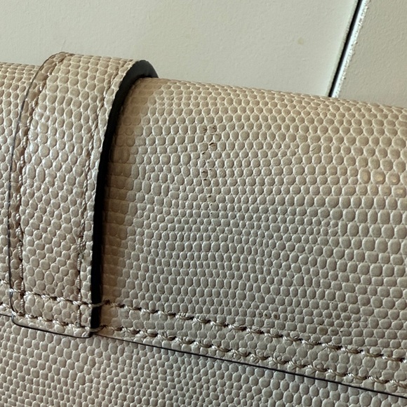 Kate spade Neutral Beige Crossbody Shoulder Bag EUC - Picture 7 of 7